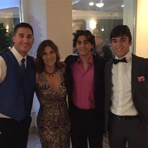 Meet your Posher, Dawn